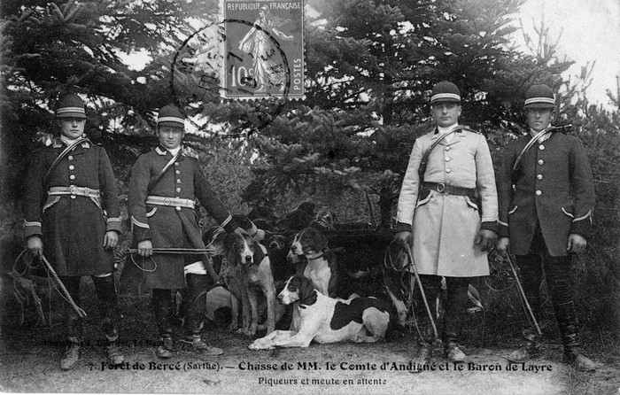 Trois équipages (Champchevrier, Rallyes Bercé et Sapinette) en forêt de Bercé - Don de M. P. Mauranges à la Société de Vènerie - 4